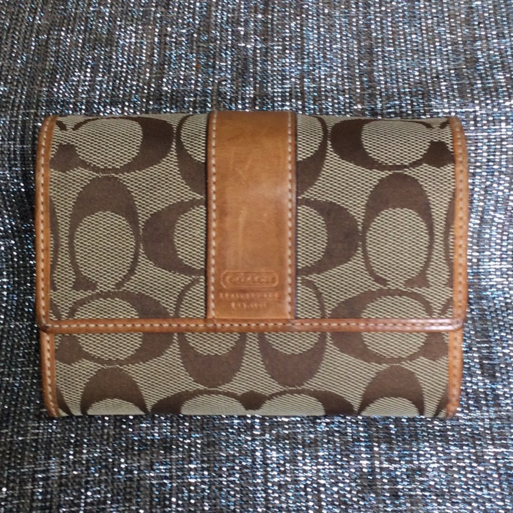 Coach tan logo trifold wallet